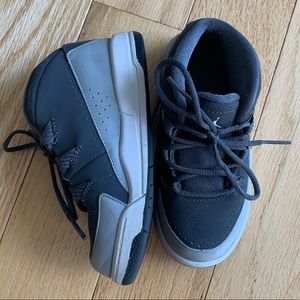 🏀Nike Air Jordan Flight (9) Grey & White Sneakers 🏀